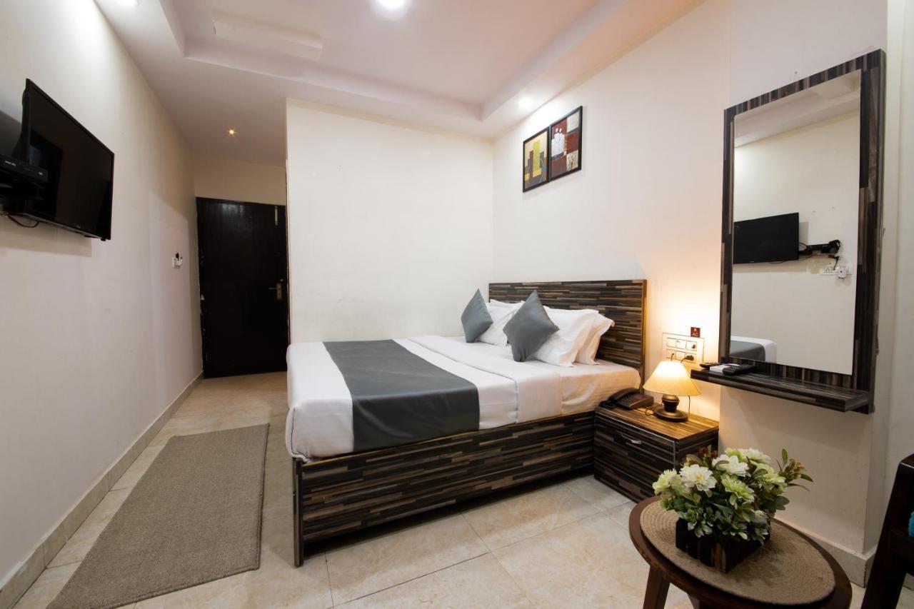 Umra Grace - Hotel In Haridwar By Perfect Stayz エクステリア 写真