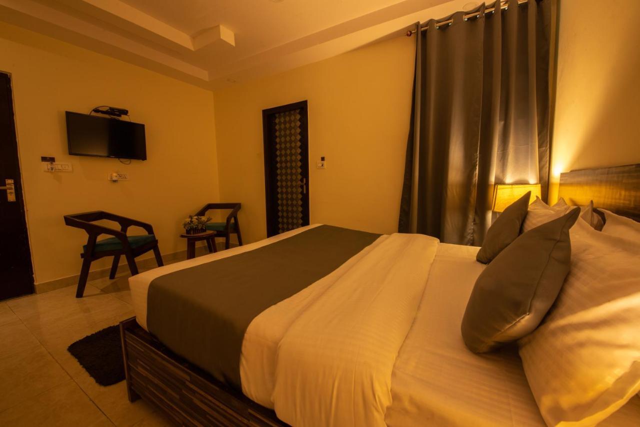 Umra Grace - Hotel In Haridwar By Perfect Stayz エクステリア 写真