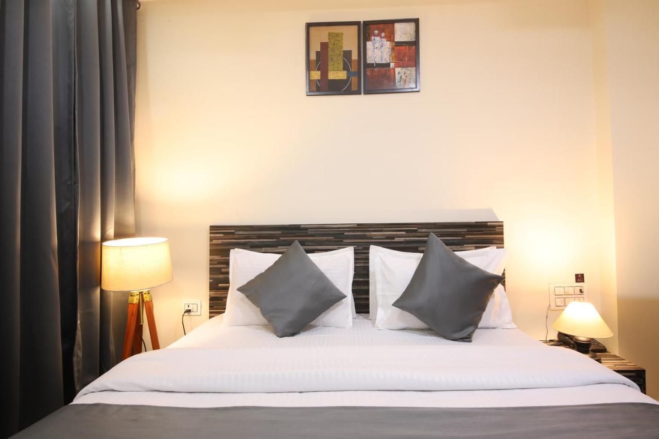 Umra Grace - Hotel In Haridwar By Perfect Stayz エクステリア 写真
