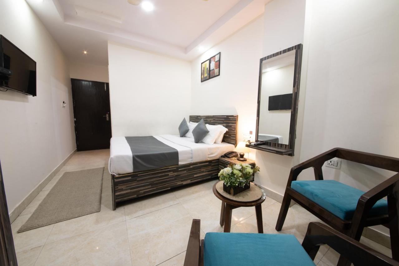 Umra Grace - Hotel In Haridwar By Perfect Stayz エクステリア 写真